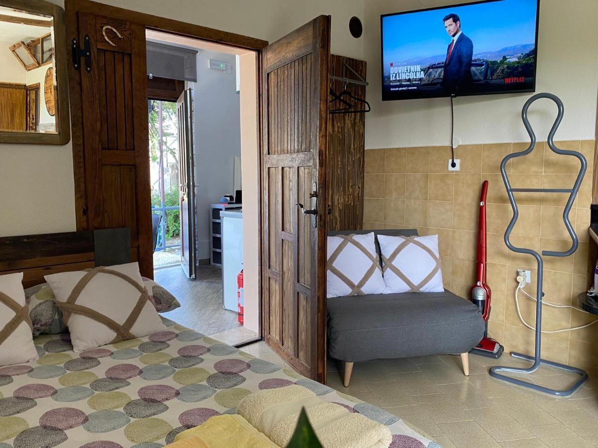 Apartman Verona 부젯 외부 사진